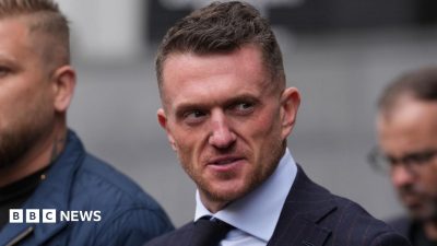 Trial hears Robinson 'intimidated' Daily Mail reporters