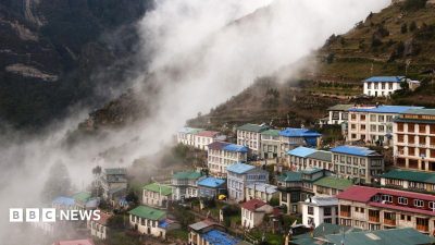 Building boom puts 300,000 people in the path of potential Himalayan disasters