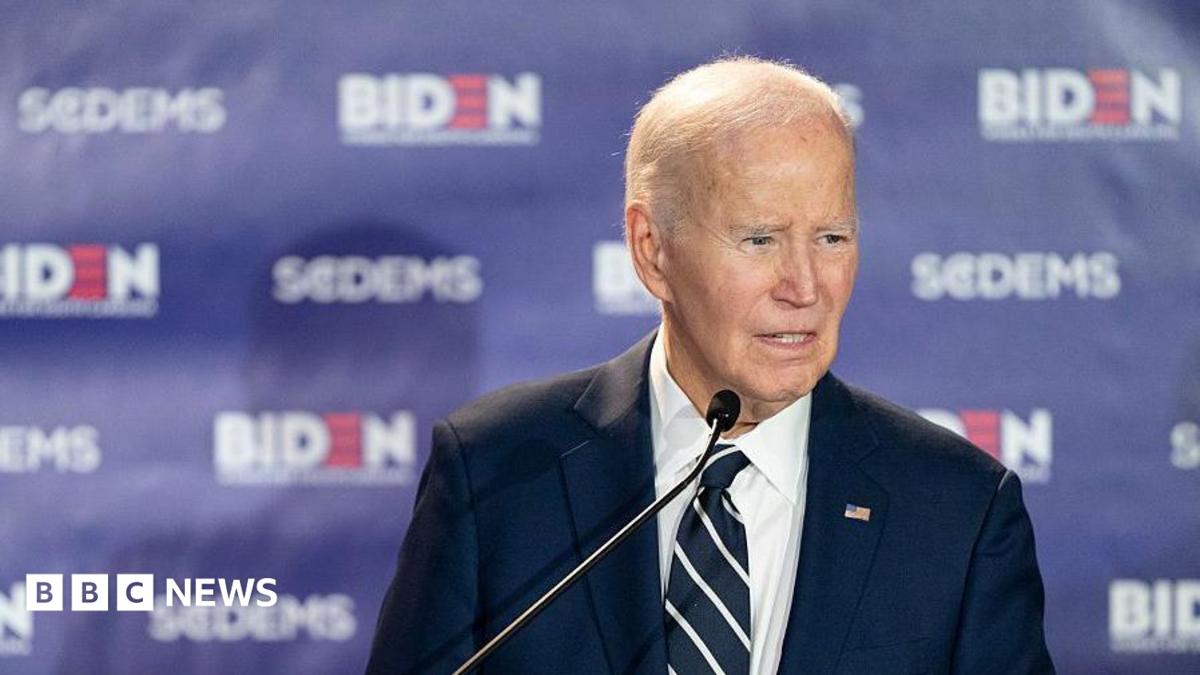 Biden blasts Trump 'vanity projects', calling him a 'loser' at fundraising event