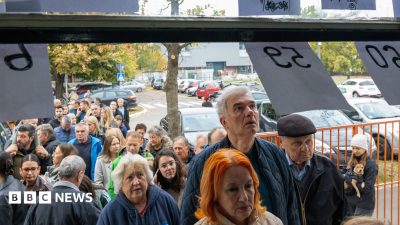 Early reports suggest record high turnout in Serbia elections