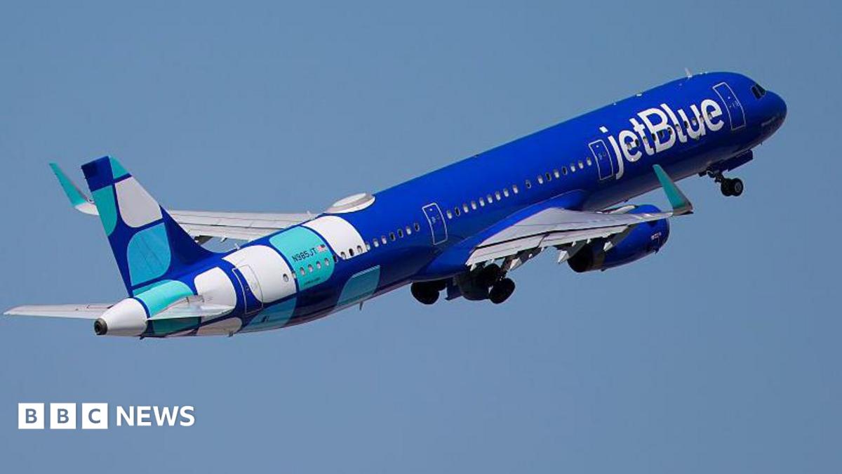 JetBlue pilot reports striking a drone while landing at JFK airport