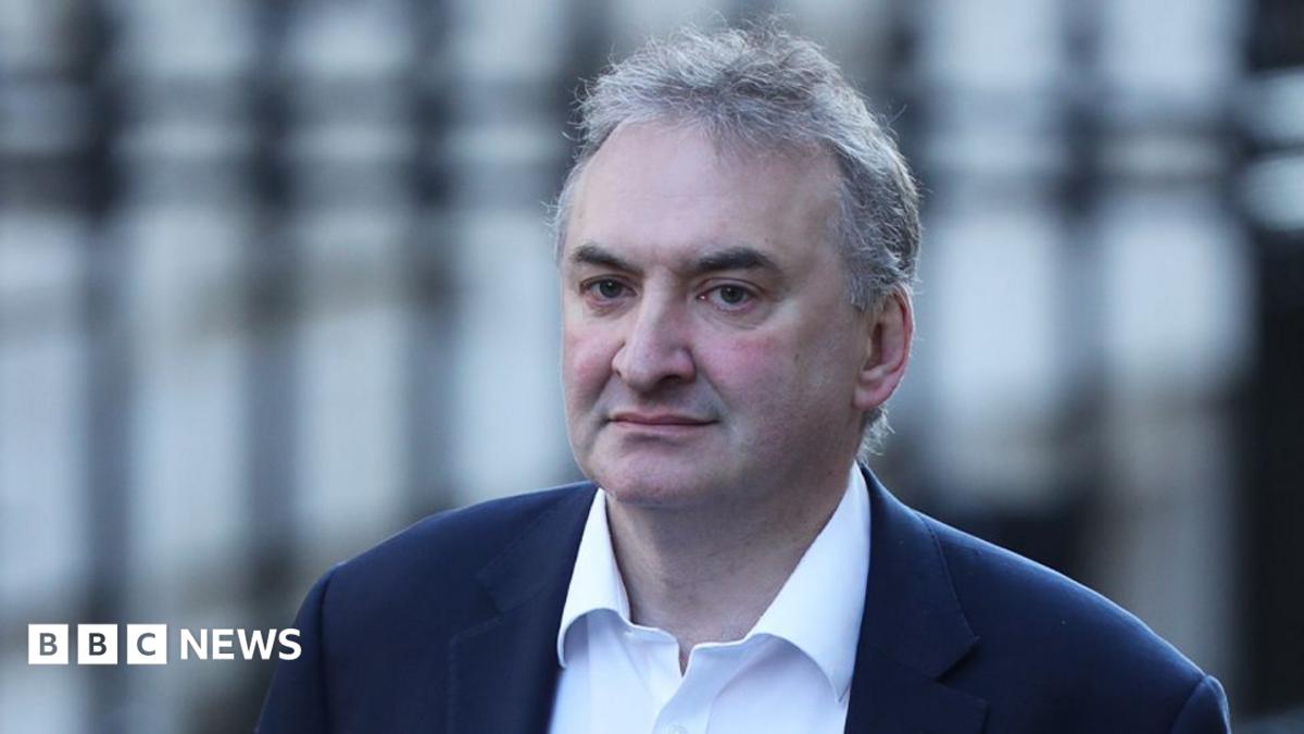 Former top civil servant received near-£860,000 pay-off