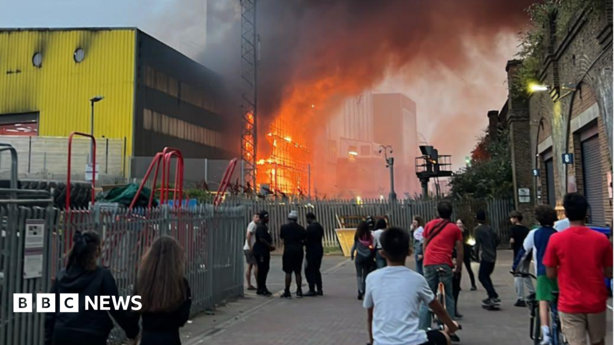 Fire engulfs Bermondsey waste centre