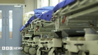 "Ominous signs" of winter pressures as NHS waiting list grows
