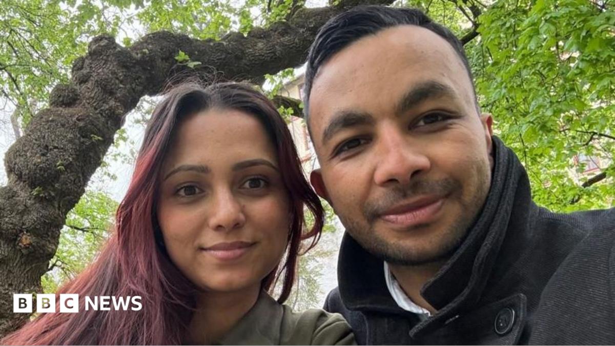 Families fly to Nepal in search for 33 missing British nationals