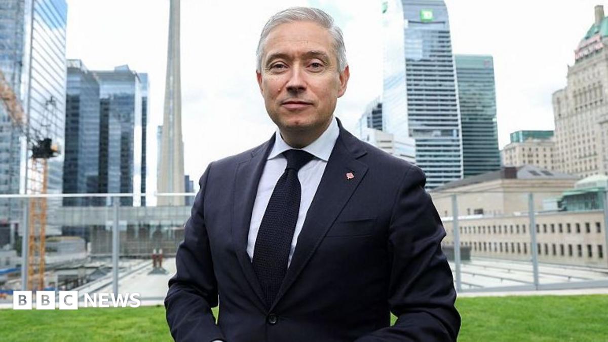 UK should 'team up' with Canada in new Europe alliance, Canadian minister tells BBC