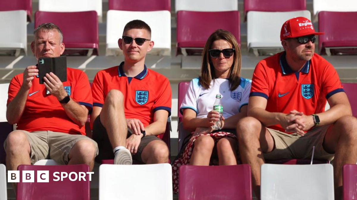 Fifa bans fans from taking water bottles into World Cup stadiums