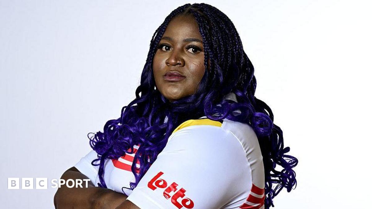 'I feel unsafe', says powerlifter over racism row