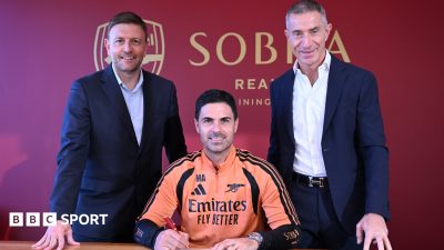 Arteta signs new contract with champions Arsenal