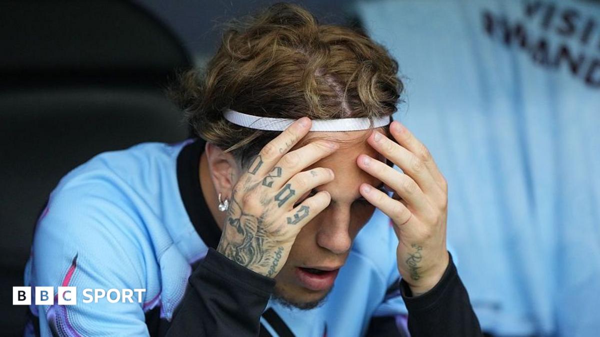 Is Garnacho already at a crossroads at Villa?