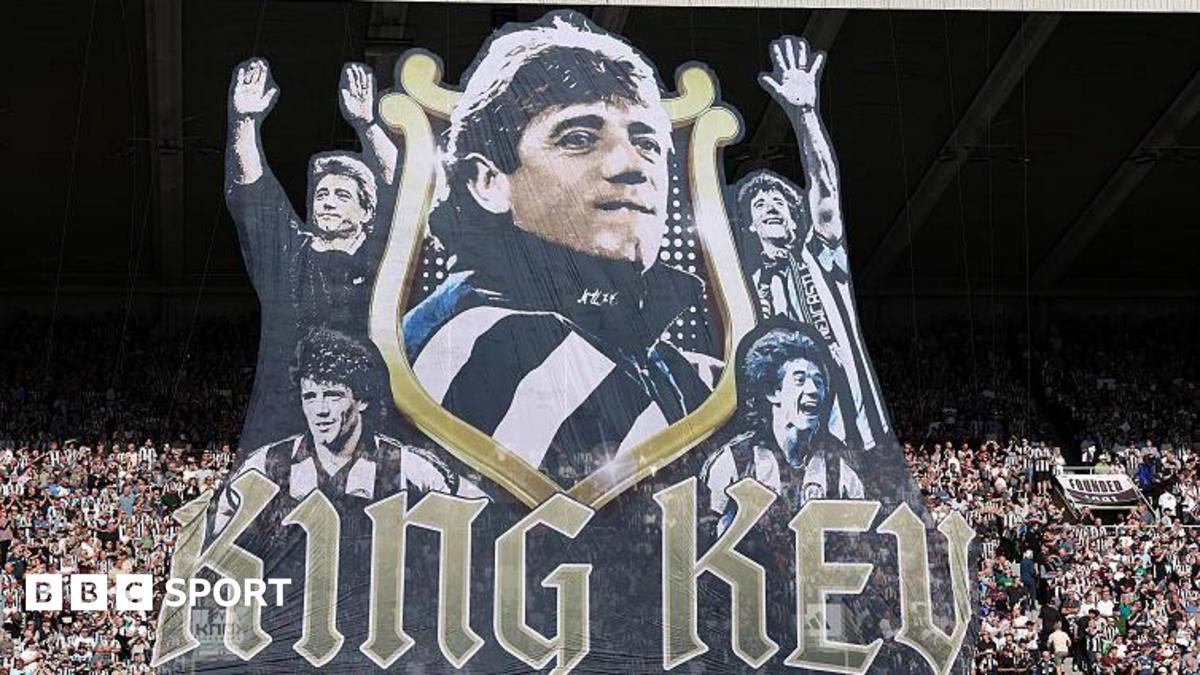 Newcastle and Liverpool united in tribute to legend Keegan