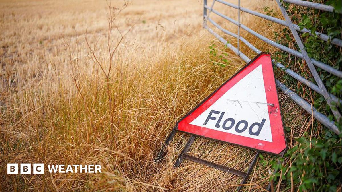 Downpours to continue for UK with risk of flash flooding