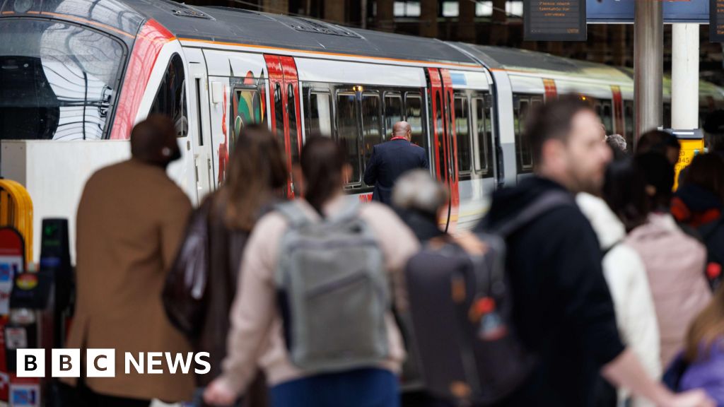 Sinkholes near Purley bridge halt Gatwick trains