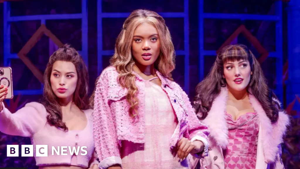 'I haven't left my house, I'm scared' says Mean Girls actor as Belfast shows cancelled over violence