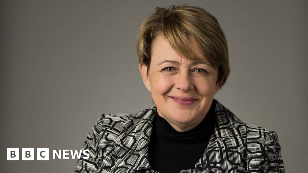 Paralympic champion backs plans to fine airlines which fail disabled travellers