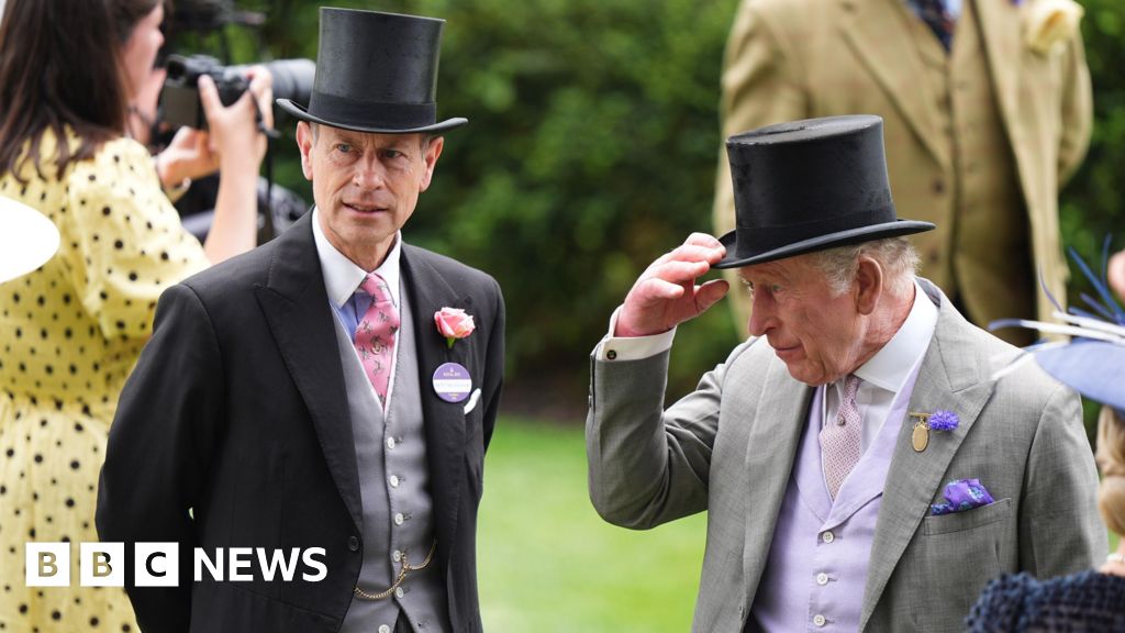 Finest hats and high-fashion - King attends Ladies Day at Royal Ascot