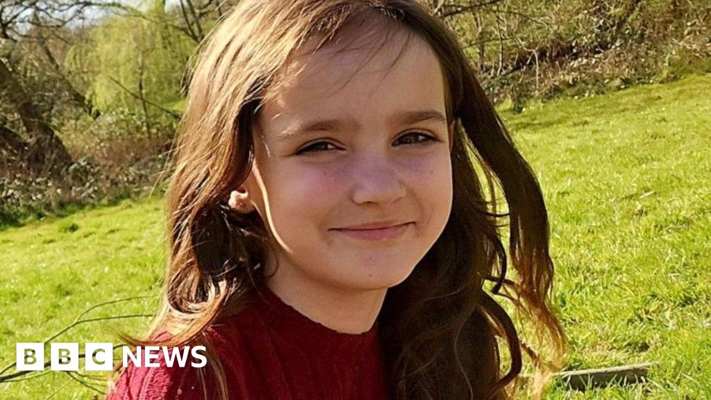 Teen accused of girl's murder expelled from school hours before her death, court hears