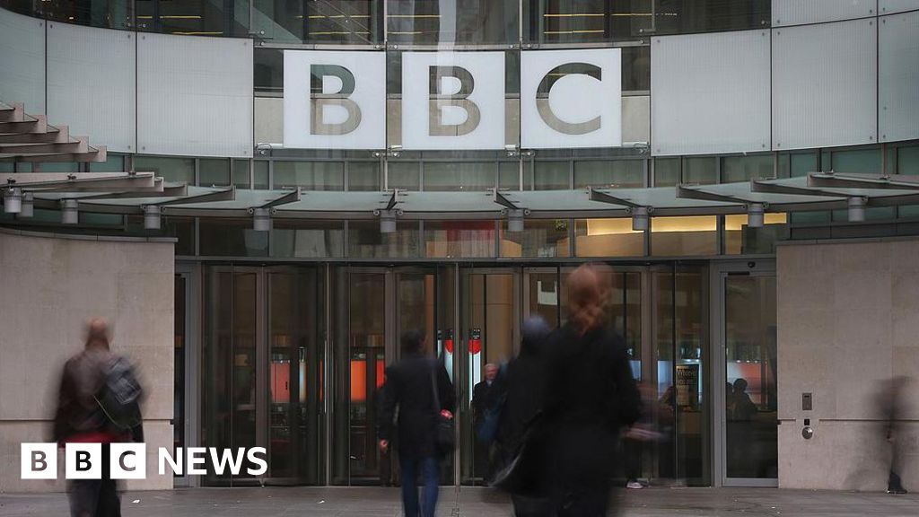 BBC announces 550 job cuts as first part of £500m savings plan