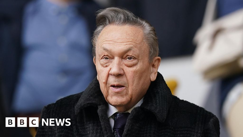 David Sullivan banned from contact with West Ham women's and youth teams since 2023