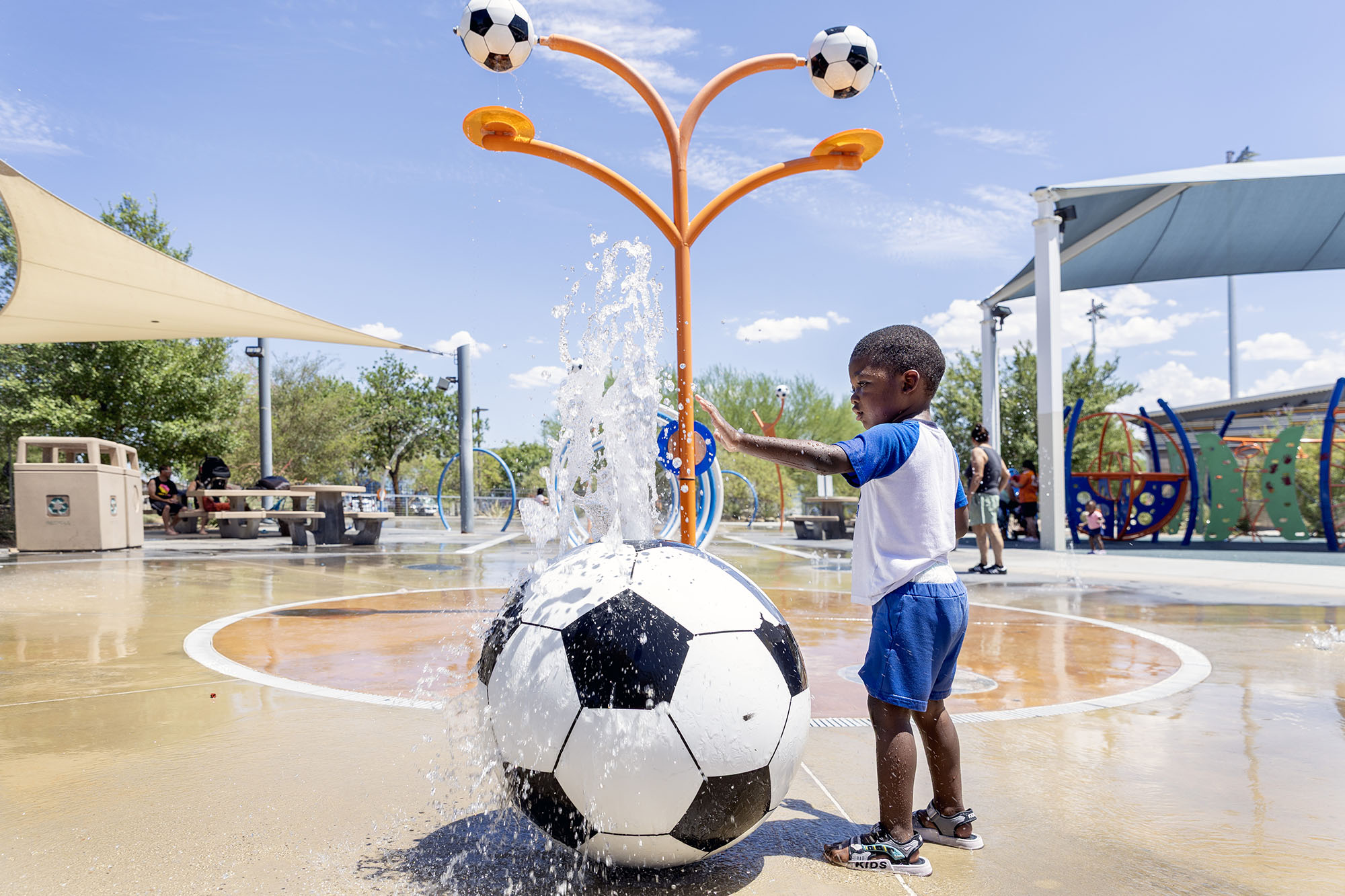 Cool off! Your guide to Las Vegas Valley splash pads