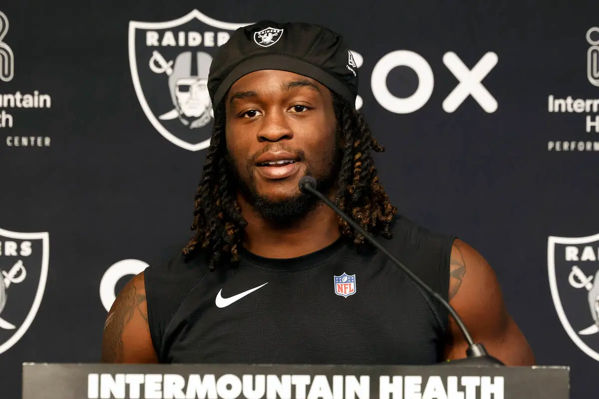 Raiders coach Klint Kubiak believes system can ‘get more out of’ Ashton Jeanty