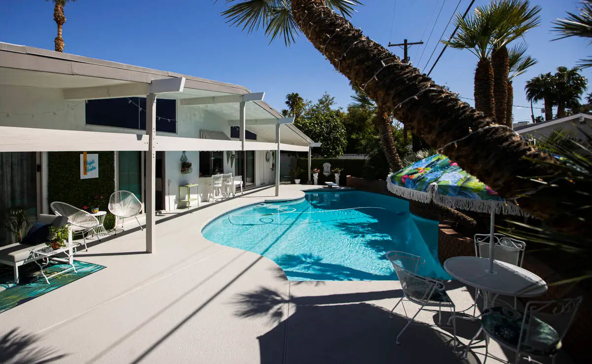 Historic Paradise Palms neighborhood in the spotlight
