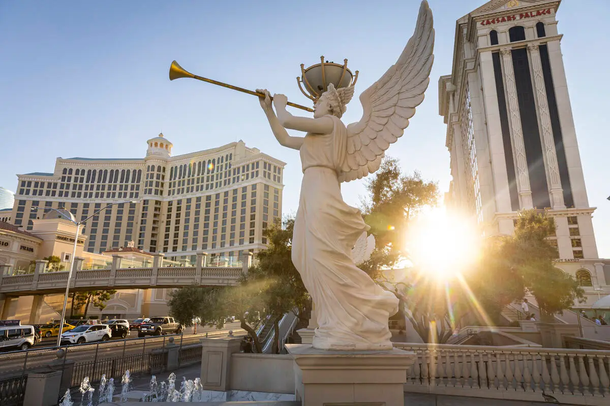 Billionaire Tilman Fertitta grows footprint on Strip with Caesars buyout
