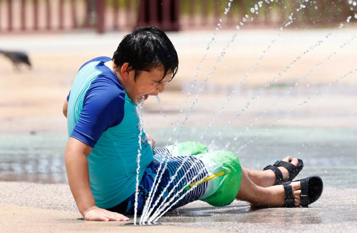 Do Henderson voters support extending property tax to fund city parks?