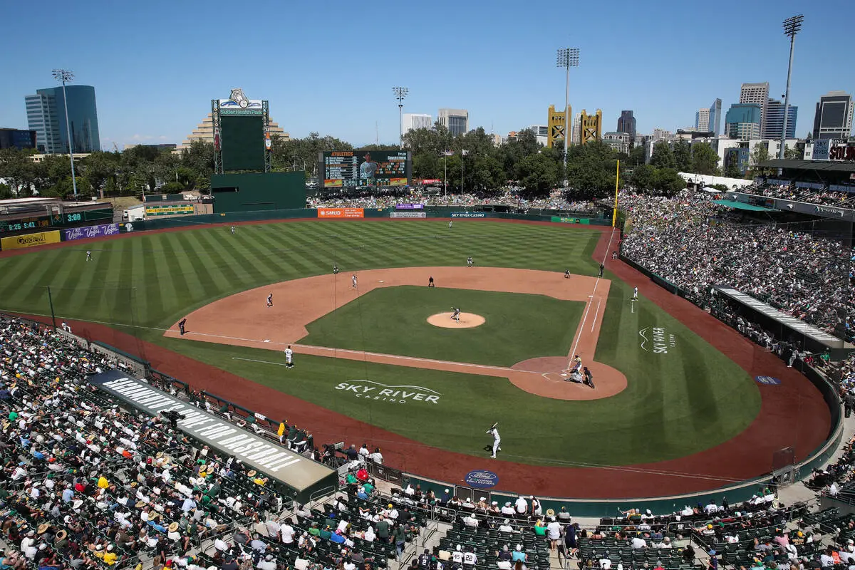Athletics pitchers struggle in temporary hitter-friendly ballpark