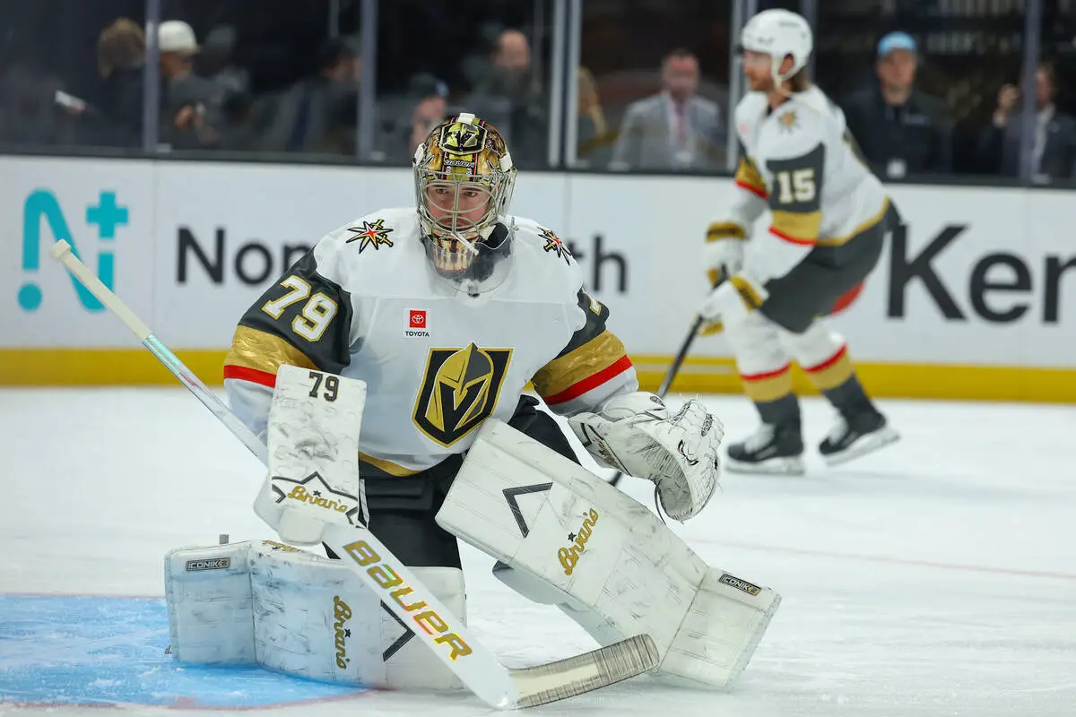Golden Knights-Hurricanes predictions in SCF: Can Vegas pull another upset?