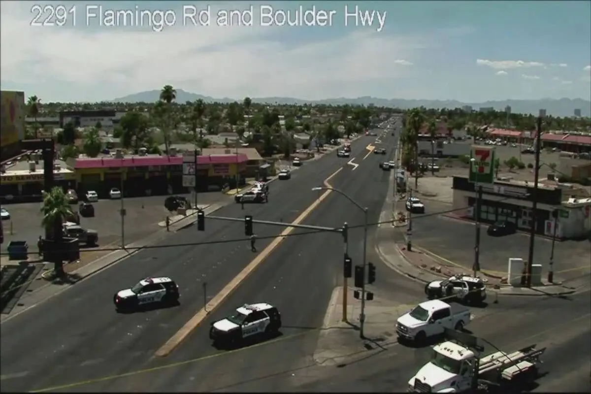 1 dead, 1 injured after shooting in southeast Las Vegas
