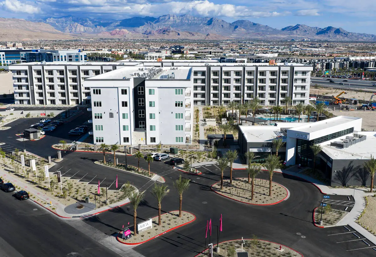 Upscale apartment complex in Las Vegas opens 3 years after huge fire
