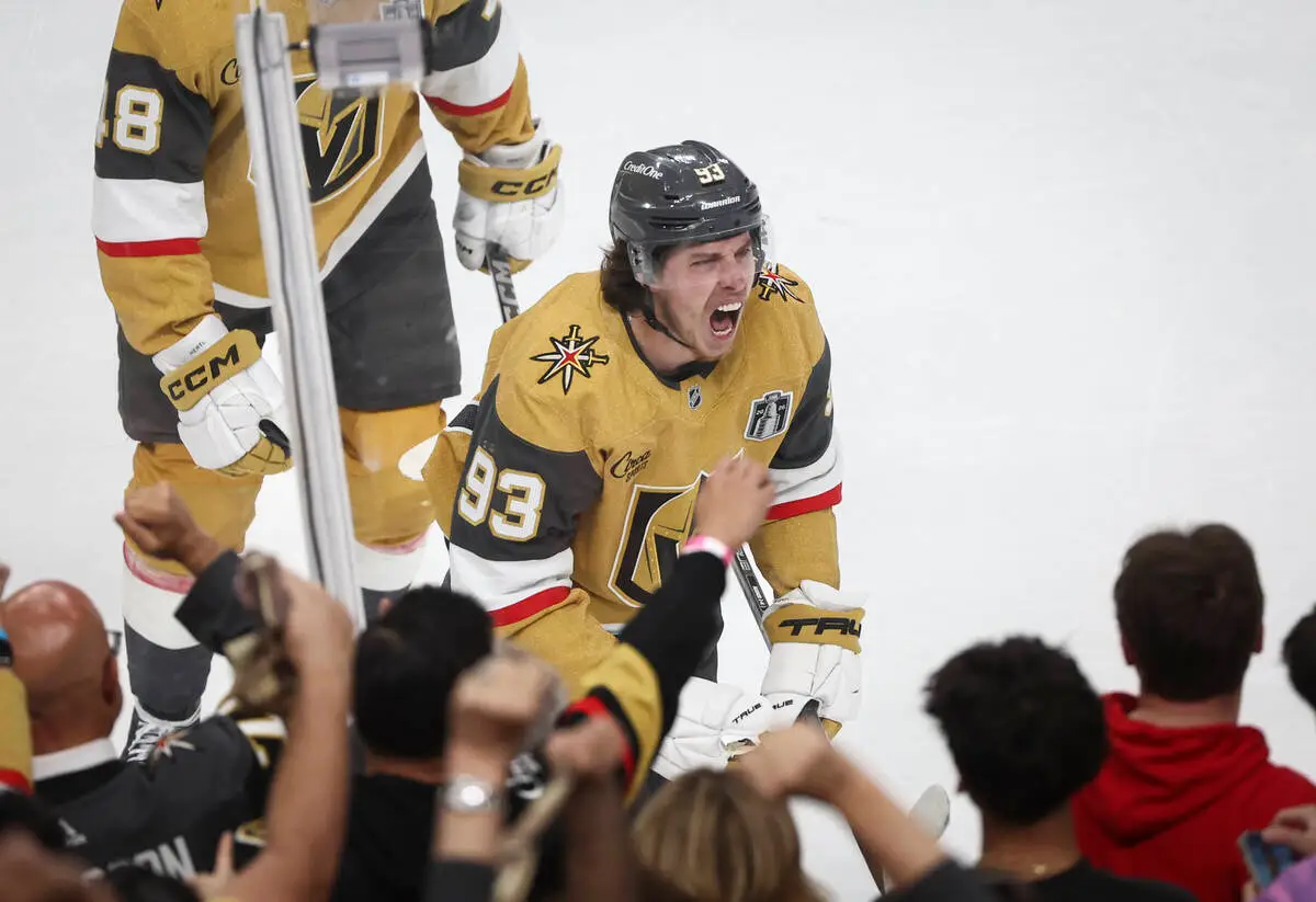 Golden Knights overcome collapse, win instant classic Game 3 of Stanley Cup Final