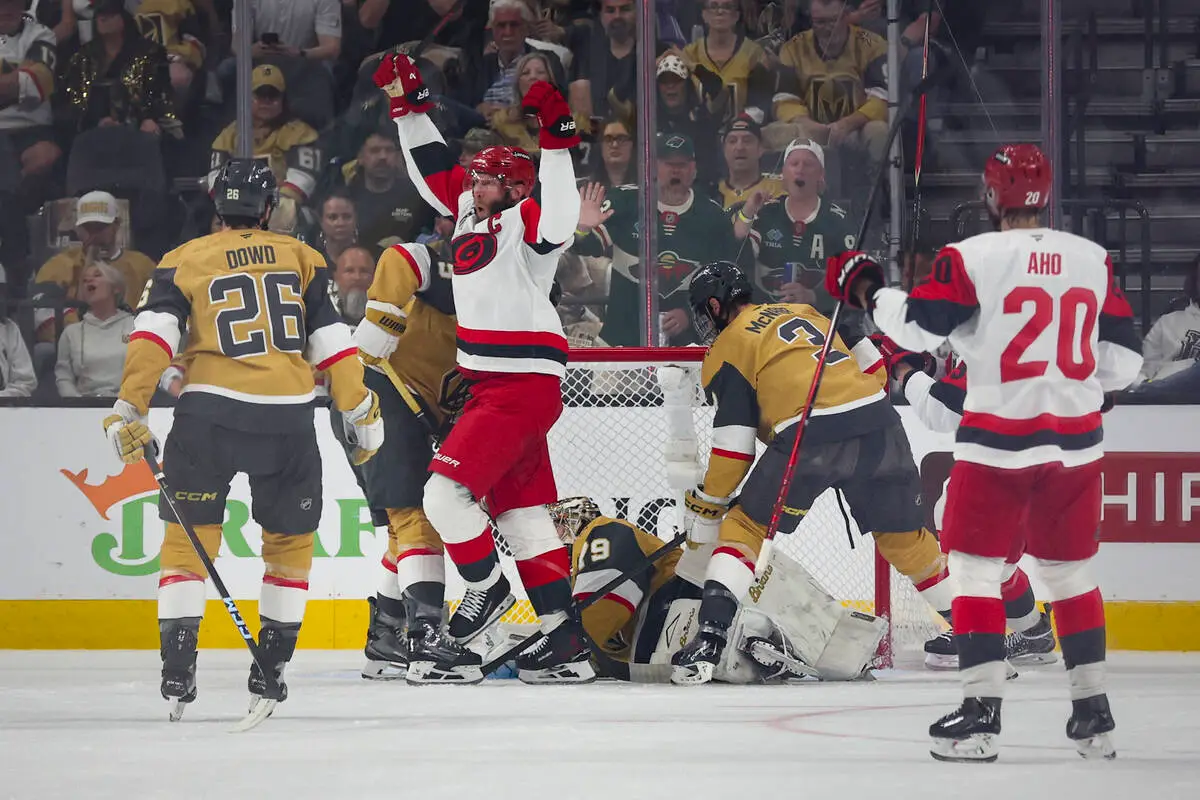 Golden Knights giving up goals in bunches to Hurricanes