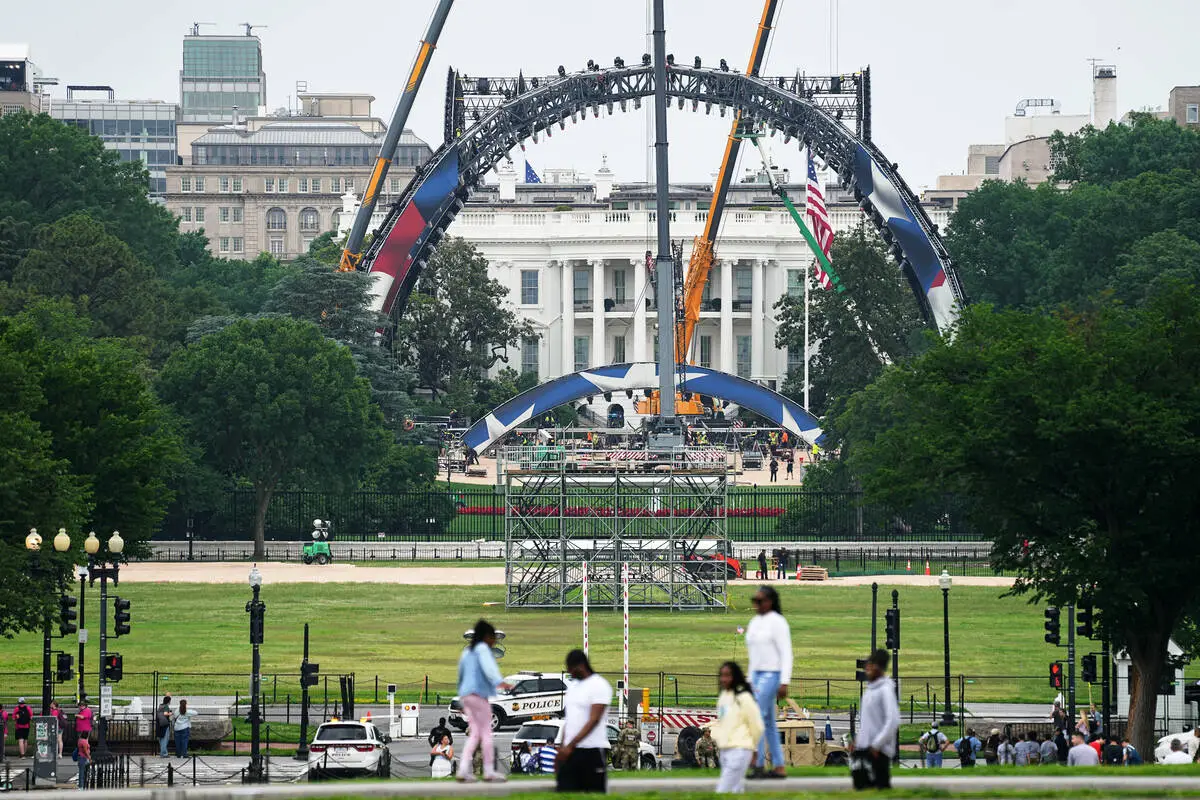 What is the biggest concern for fighters competing outside at UFC White House card?