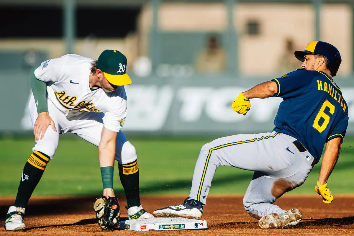 Butler’s HR helps A’s rally to beat Brewers in series finale — PHOTOS
