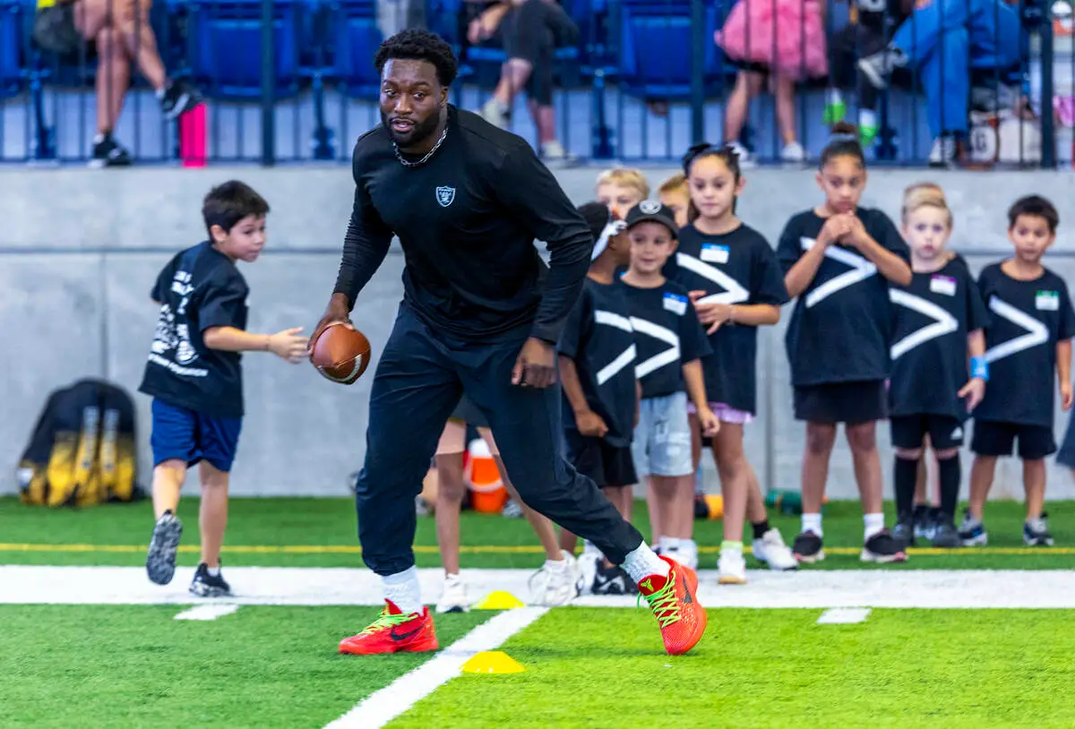 Inside linebacker Segun Olubi’s winding, resilient road to Raiders