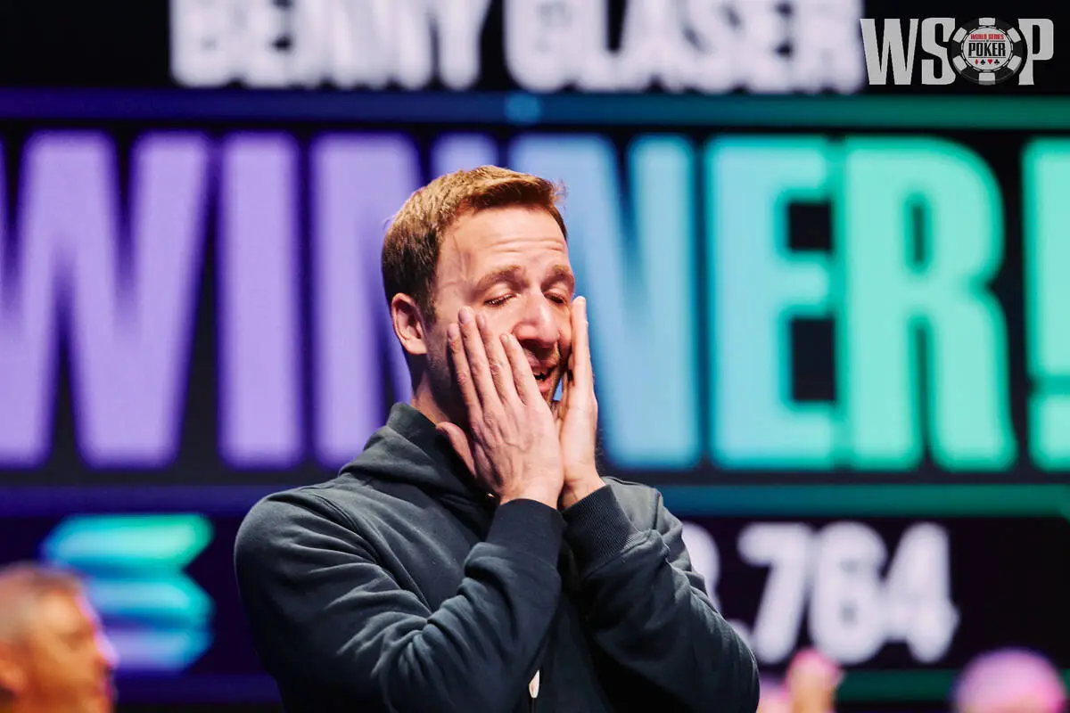 British pro wins prestigious PPC title, denies Phil Ivey of 12th WSOP title