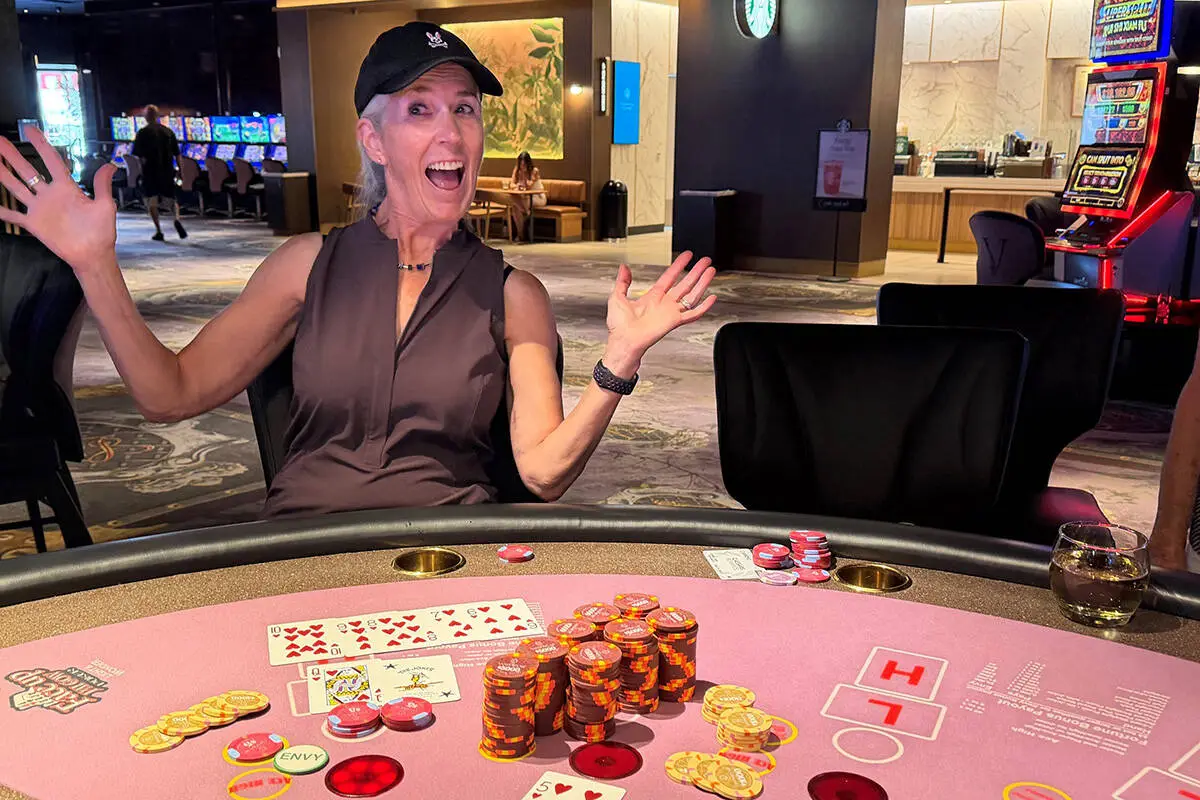 $813,553 table game jackpot hits at Las Vegas Strip casino
