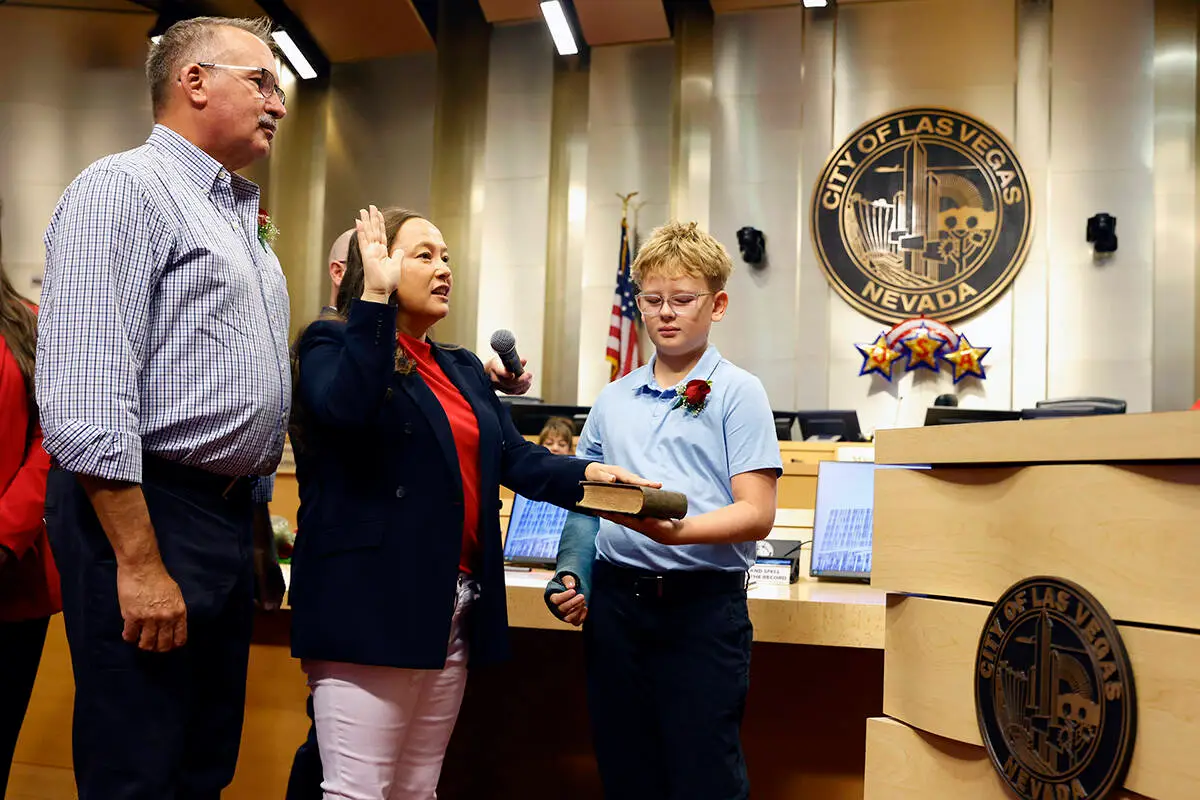 Las Vegas City Council’s Allen-Palenske, Brune take second oath of office; Diaz appointed as mayor pro tem