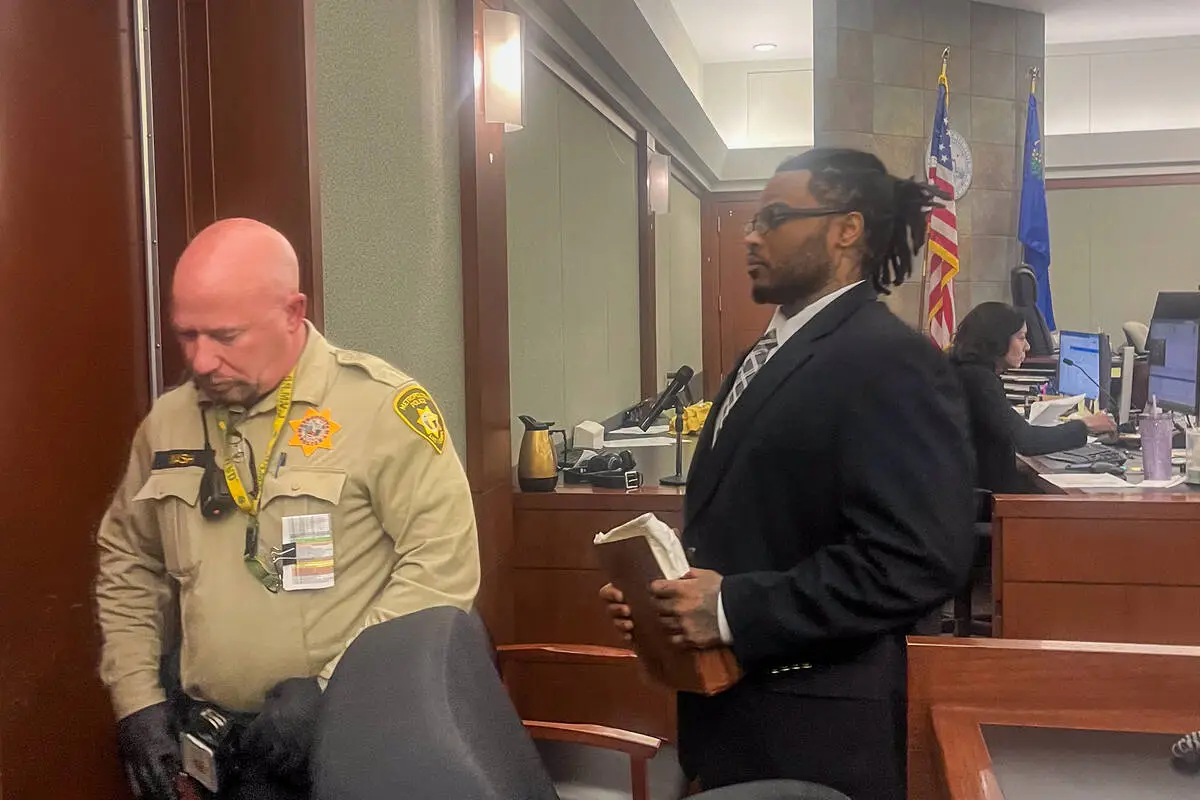 A Las Vegas murder suspect represented himself at trial. Jurors found him guilty.