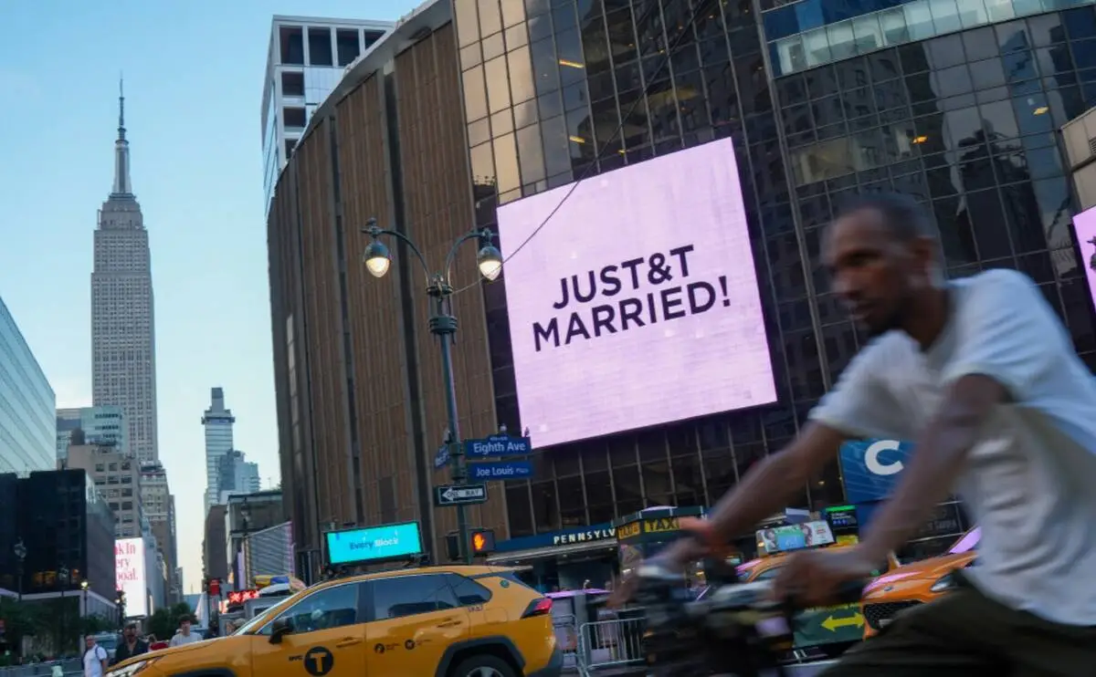 Taylor Swift, Travis Kelce marry at Madison Square Garden — PHOTOS