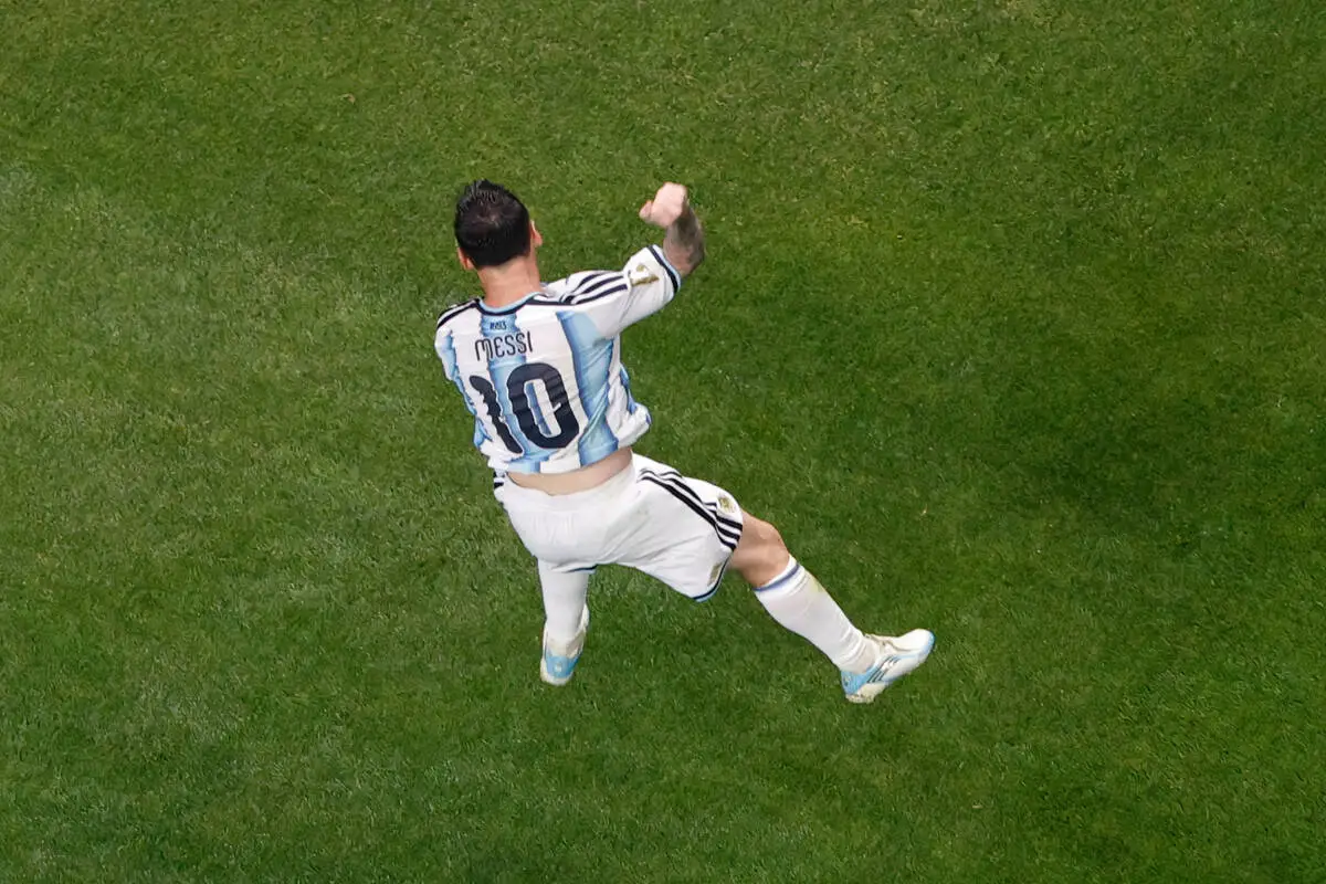 Messi leads Argentina to 3-2 victory over Egypt, spot in World Cup quarterfinals