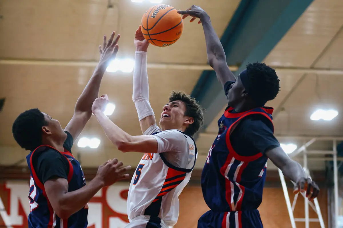 Sin City Select basketball team tearing up summer courts