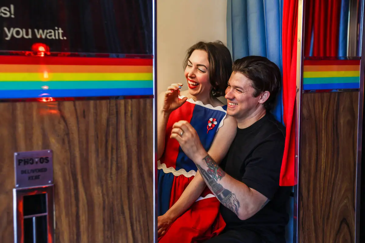 A new Las Vegas ‘booth room’ is printing nostalgia in under 5 minutes