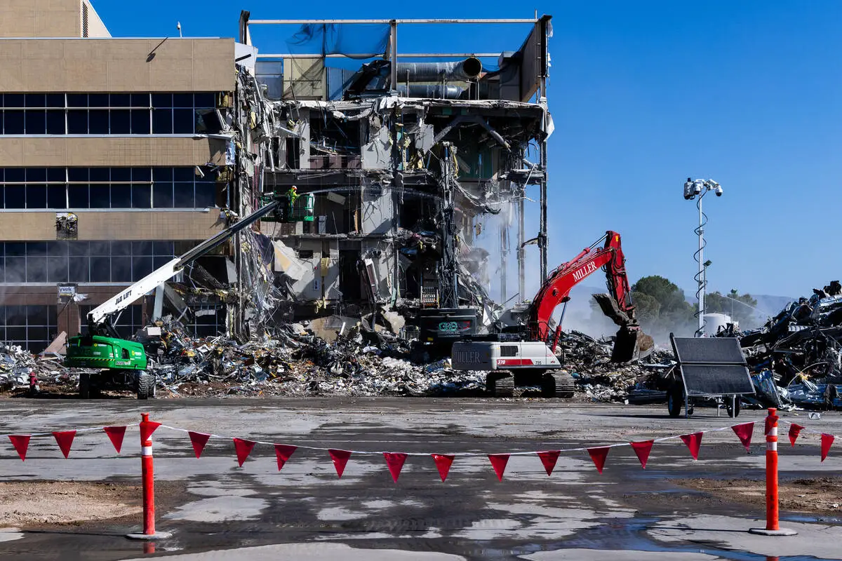 Demolition ongoing at shuttered Grant Sawyer building to cede space for housing project