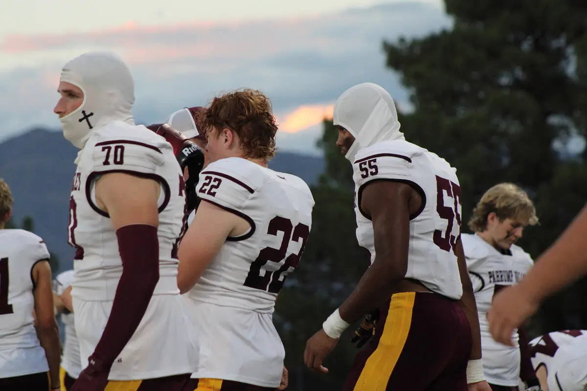 Who are the top 5 returning high school football LBs in Southern Nevada?