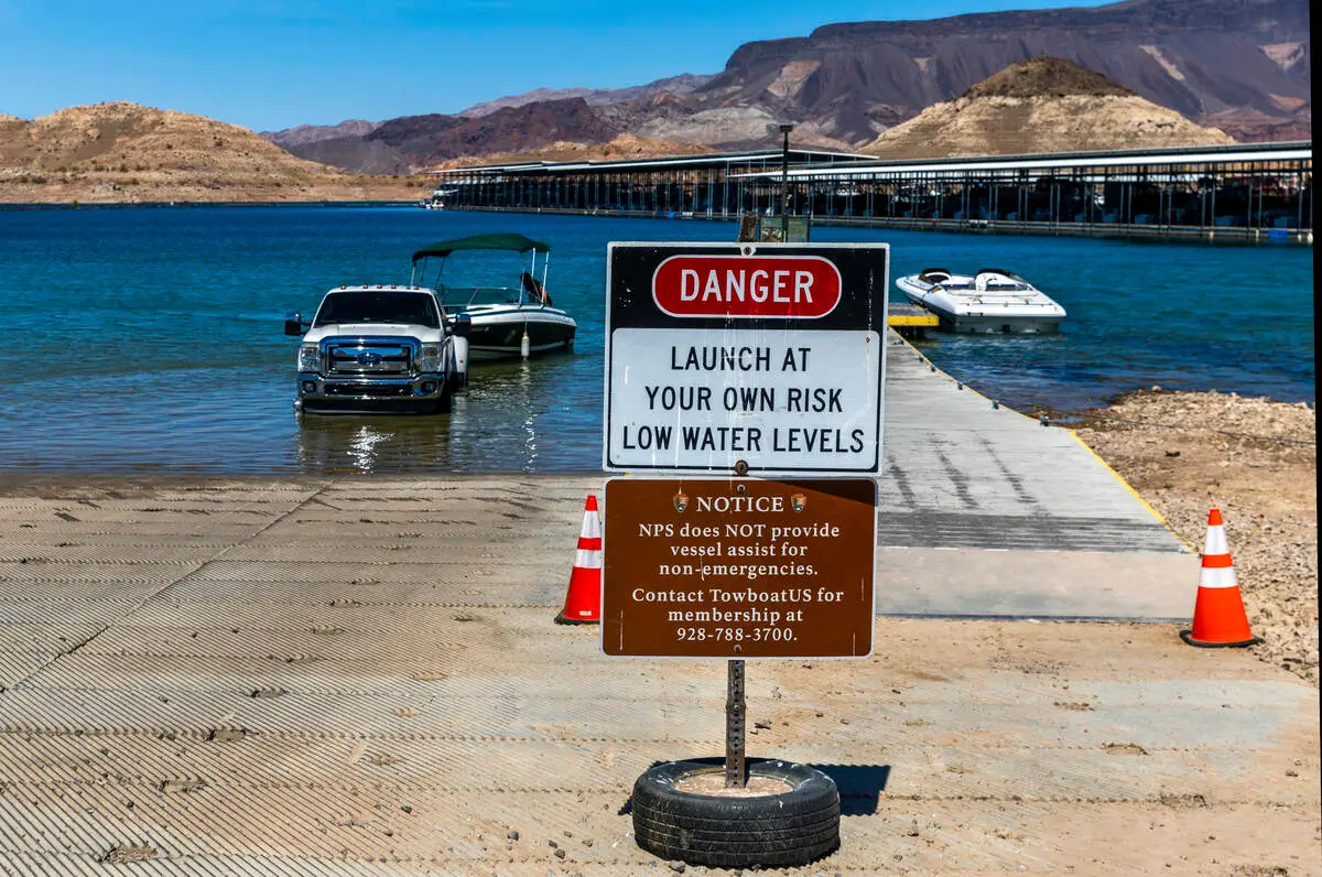Feds to announce historic Colorado River cuts for Nevada, Western states