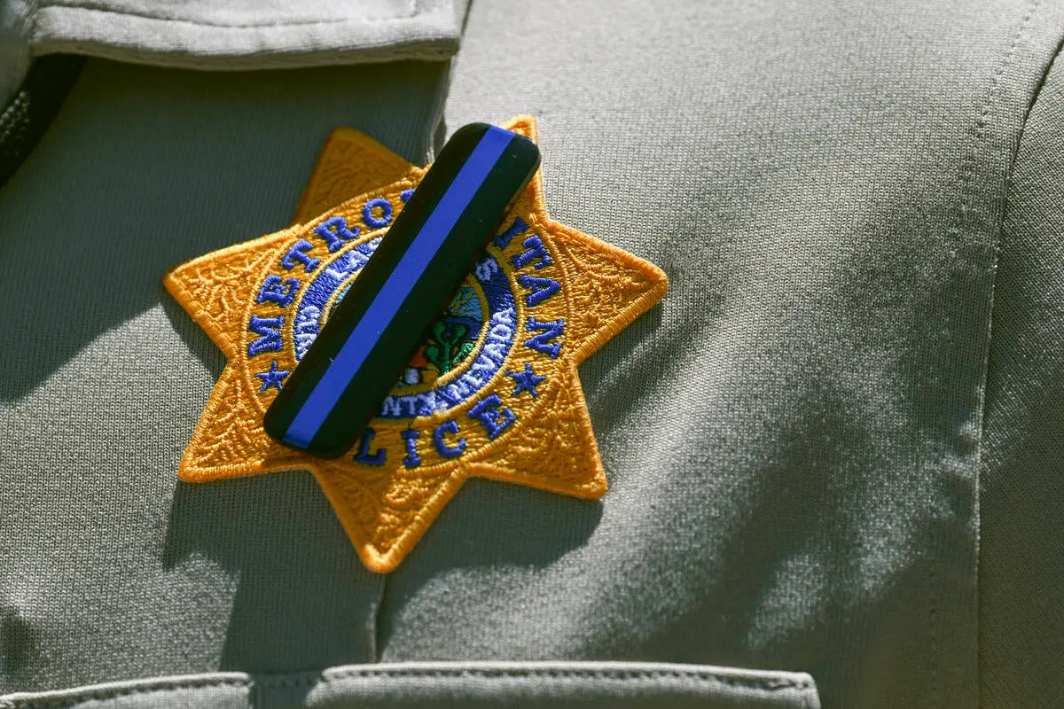 Law enforcement personnel, public mourn slain Las Vegas officer — WATCH LIVE