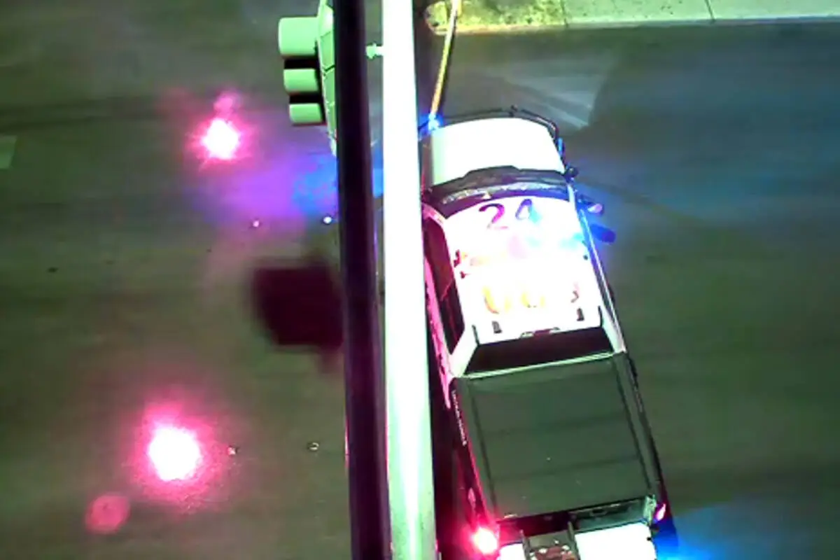 Crash into utility pole, fire hydrant injures 1 in south Las Vegas Valley